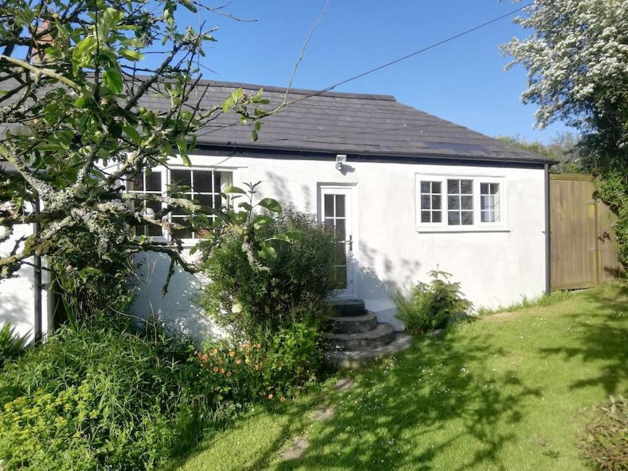 Cozy Country Cottage With Beautiful Rural Views Newquay (Cornwall) Exterior photo